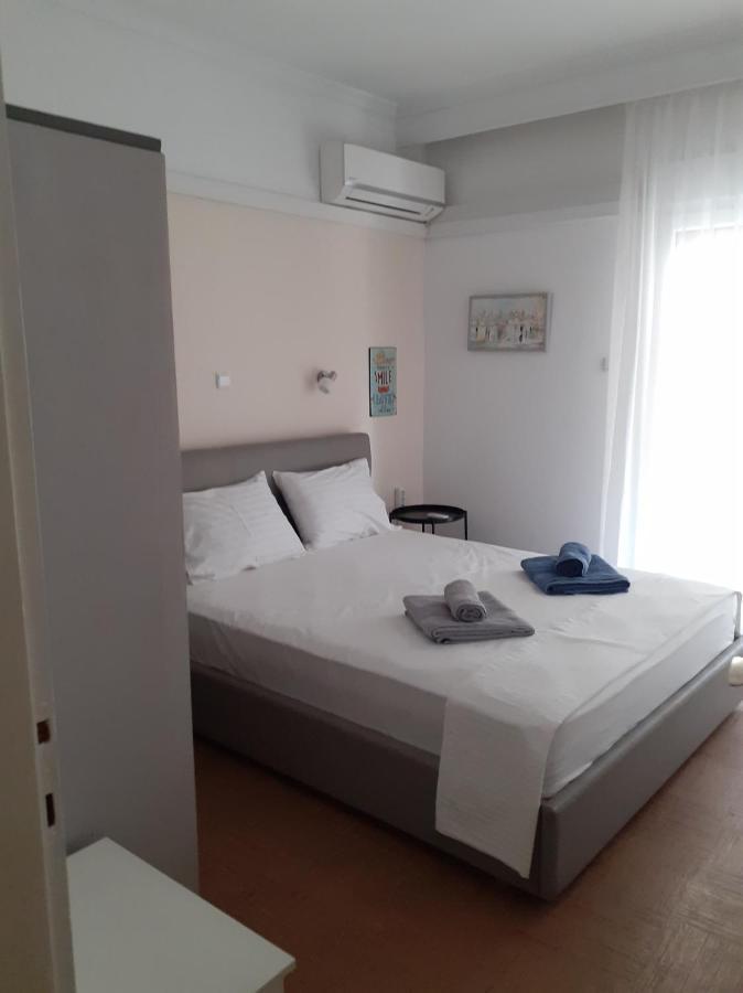 Aegean Seabreeze Apartment Nea Iraklitsa ภายนอก รูปภาพ